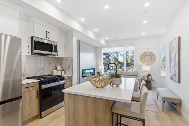 Photo du bâtiment - Mount Pleasant Parkside Townhomes
