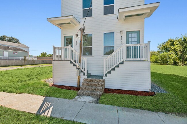 Foto del edificio - 3406 Jackson Ave
