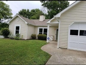 Building Photo - 821 Black Rock Cir