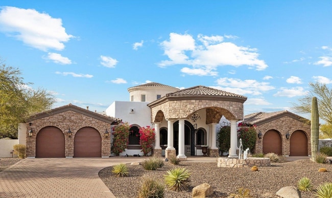 Building Photo - 8214 E Kael St