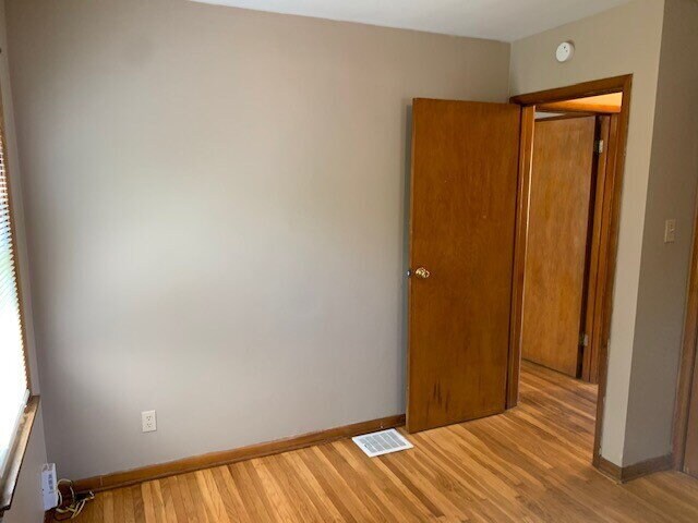 Foto del edificio - EASE SIDE 2 BEDROOM HOME AVAILABLE NOW!