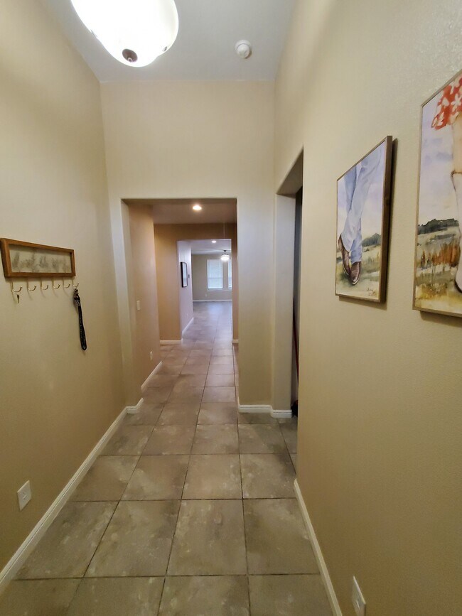 Foto del edificio - 103 Shadow Mountain Dr