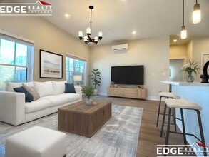 Building Photo - 9 Newton St