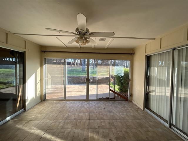 Building Photo - 125 Woodland Dr