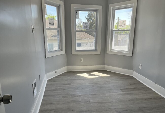 Foto del edificio - 412 N 8th St