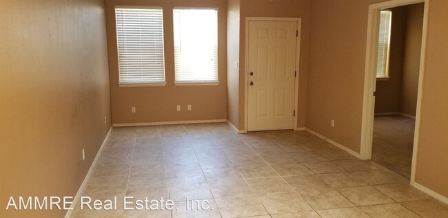 Foto del edificio - 2 br, 2 bath House - 10420 Gutierrez Rd NE