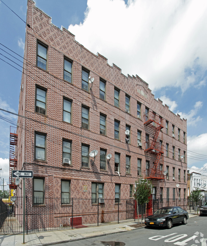 Foto del edificio - 127 Mckinley Ave