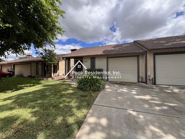 Foto del edificio - Nice Sacramento 2bd/1ba Halfplex!