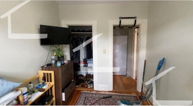 Foto del edificio - 3 Bedroom * Lower Allston @ HBS