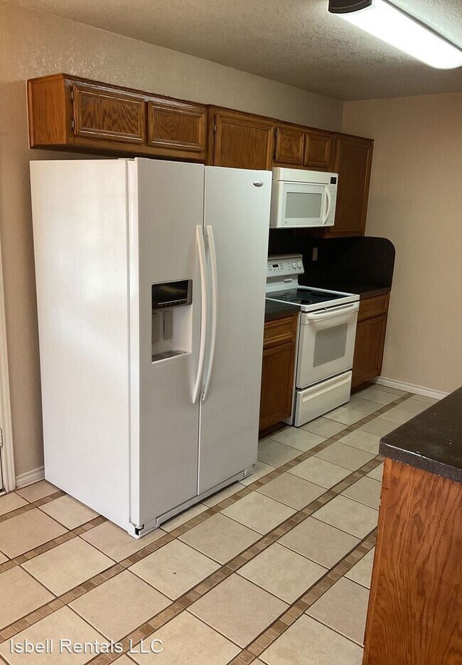 Foto del edificio - 4 br, 2 bath House - 1202 August Drive