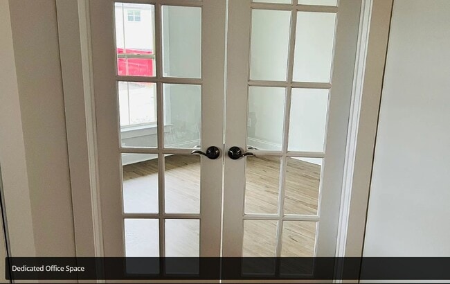 Building Photo - 836 Chalkstone Ln