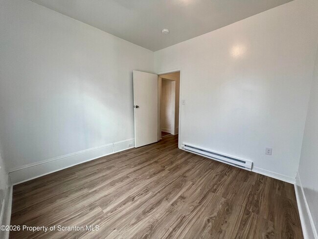 Foto del edificio - 1405 Linden St