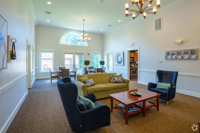 Community Area - Skyline Commons