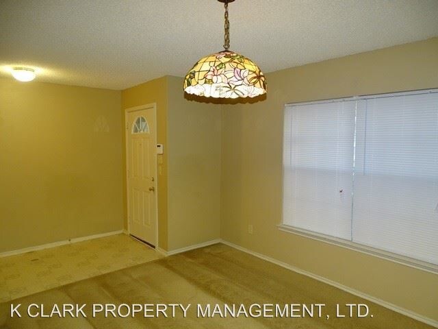 Foto del edificio - 3 br, 2.5 bath House - 7806 CRYSTAL POINT