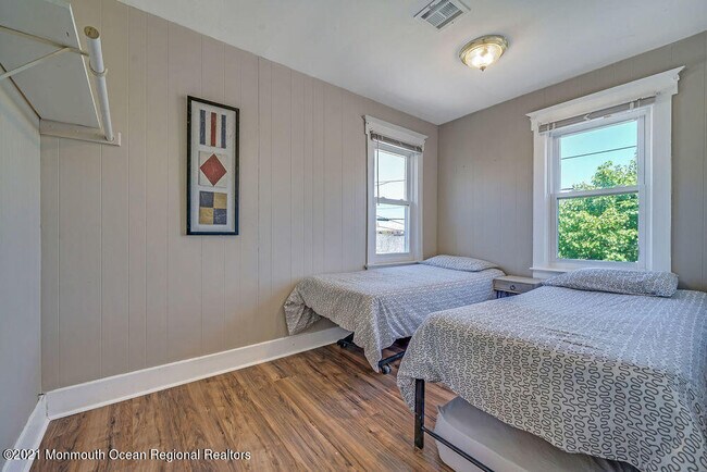 Foto del edificio - 53 Franklin Ave