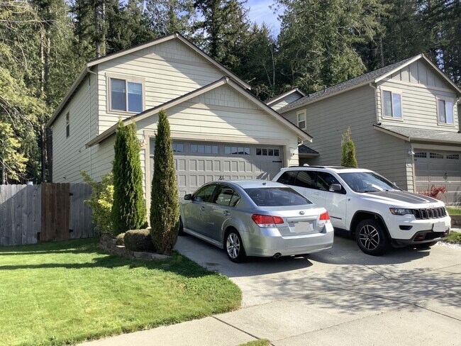 Building Photo - Poulsbo 3 Bedroom 2.5 Bathroom 2-Story