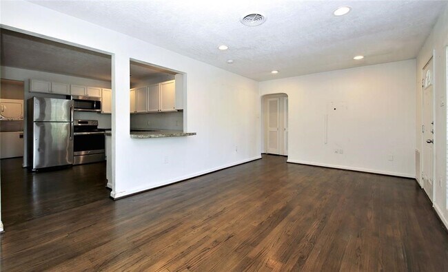 Foto del edificio - 728 E 13th St