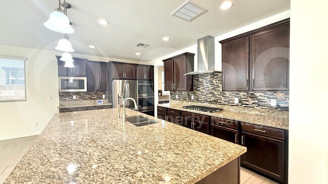 Building Photo - 9673 W Cashman Dr