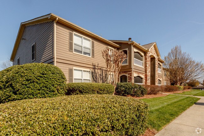 The Paddock Club Murfreesboro Apartments Murfreesboro