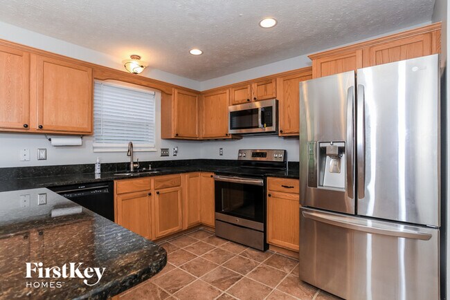 Building Photo - 6278 Maple Grove