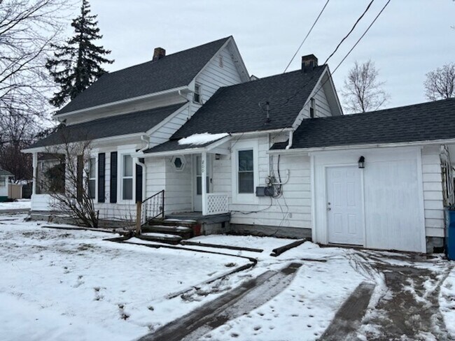 Foto del edificio - Charming 3 Bedroom 1 Bath Home