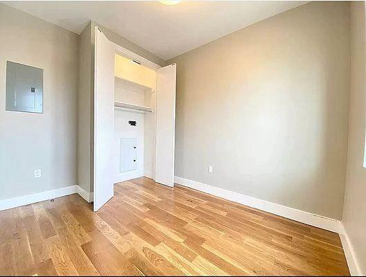 Foto del edificio - 2 bedroom in Bronx NY 10452