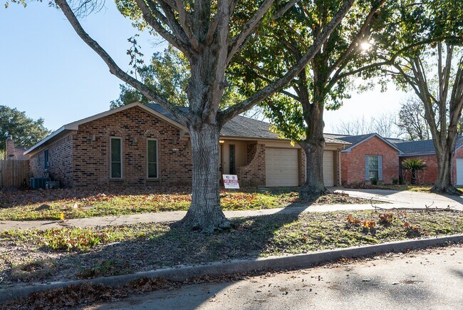 Building Photo - 22811 Elkana Deane Ln