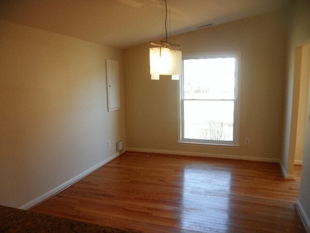 Building Photo - 4108 Springsleigh Rd