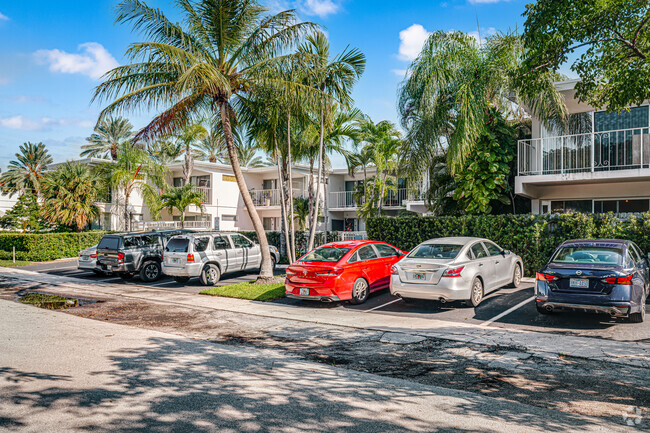 Building Photo - Harbor Beach House Apartments