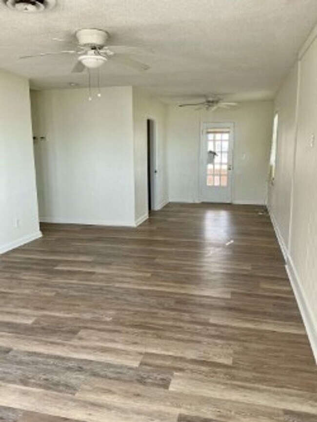 Foto del edificio - Larchmont