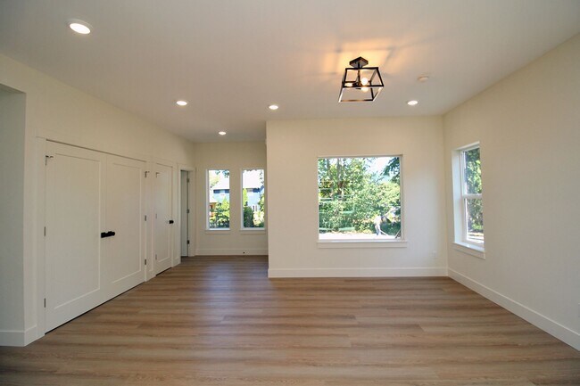 Foto del edificio - 4658 SW Fairvale Ct