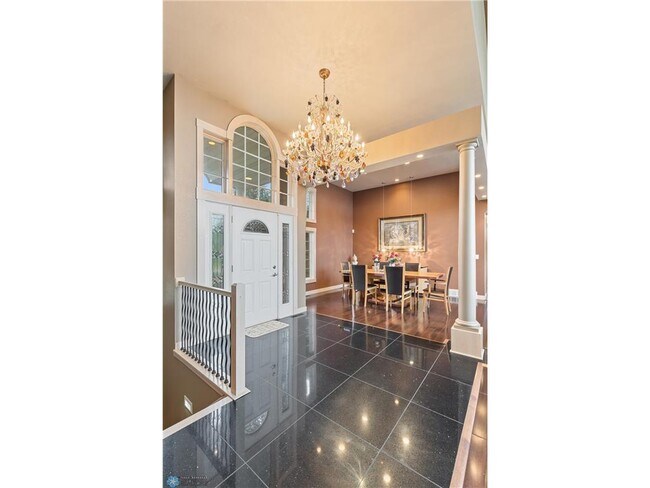 Foto del edificio - 1811-1817 7th St W