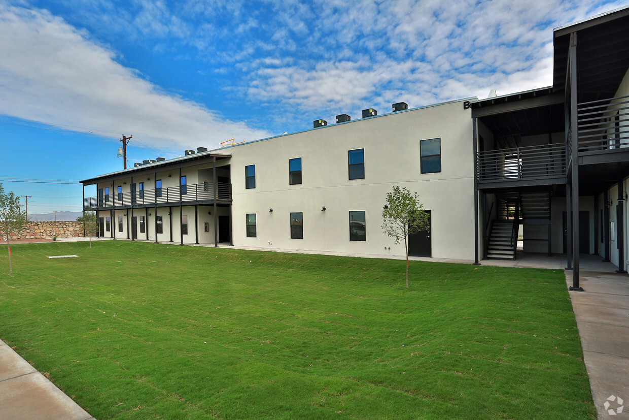 Exterior of Complex - Ranger Trail Apartments