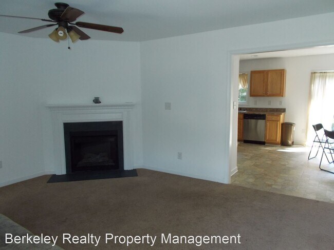 Building Photo - 3 br, 2 bath House - 510 Roycroft Street