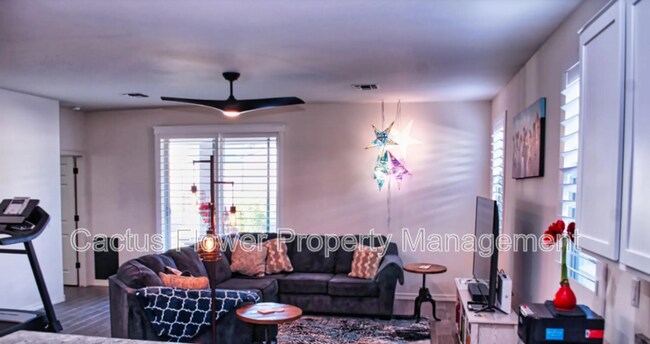 Foto del edificio - 5730 West Odeum Ln