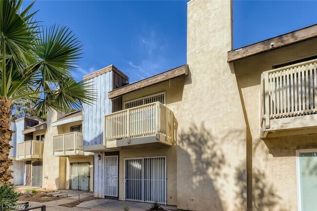 Foto del edificio - 578 Willow Green Dr