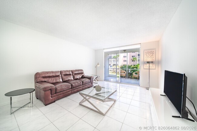 Foto del edificio - 501 NE 14th Ave