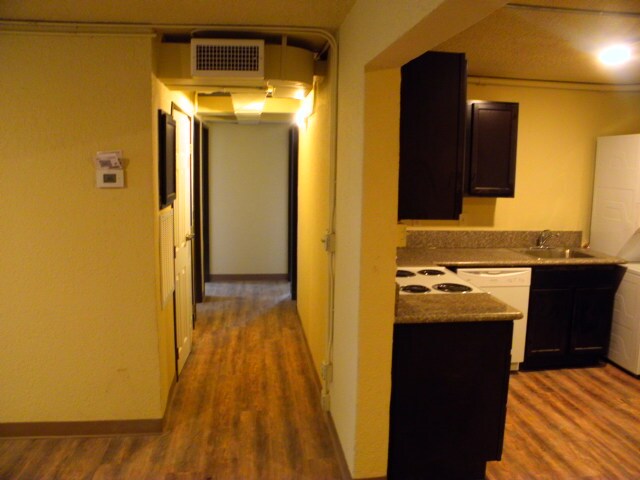 Foto del edificio - 3713 E Ross Pkwy