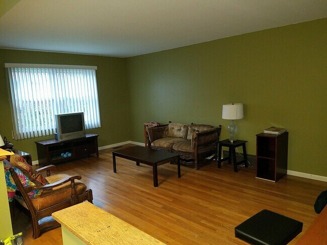 Foto del edificio - 2853 Chesfield Dr