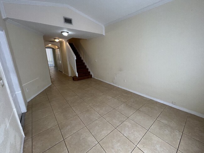 Building Photo - 2279 Anchor Ct