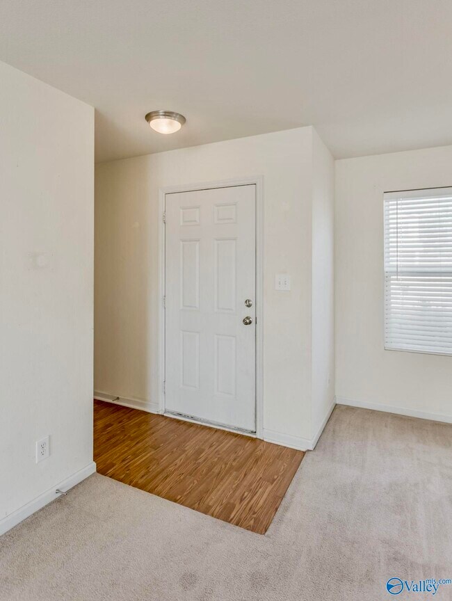 Foto del edificio - 105 Bayside Ln
