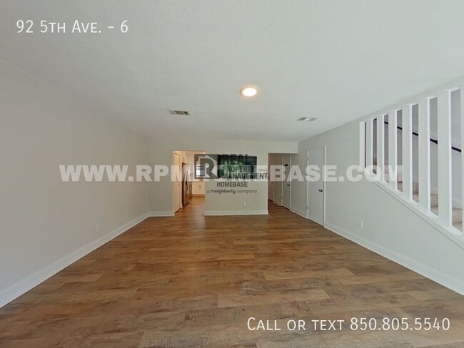 Building Photo - 92 5th Ave