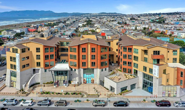 Building Photo - 3535 Wawona St