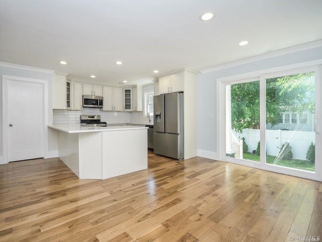 Building Photo - 59 Hickory Rd