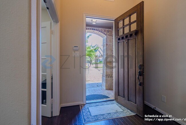 Foto del edificio - 27115 Downing Park Blvd