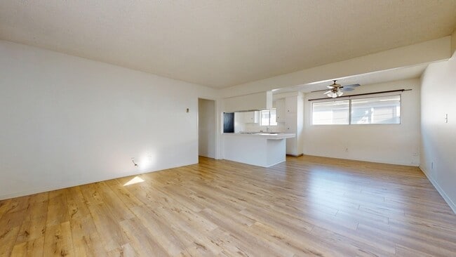 Photo - 1306 Amethyst St Apartment