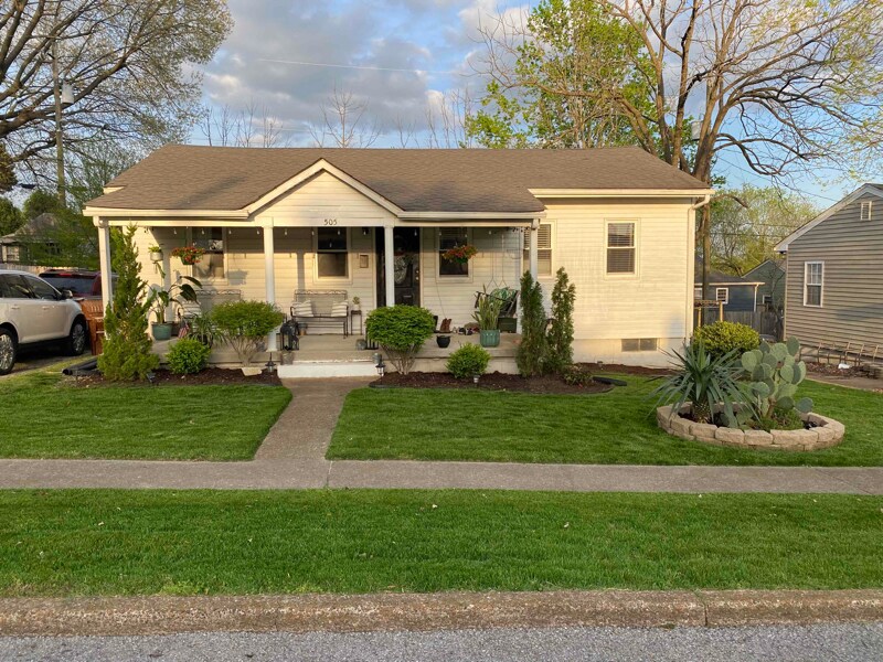 Primary Photo - 505 Lawrence St