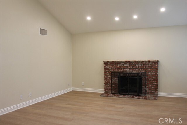 Building Photo - 5971 Brookmont Dr