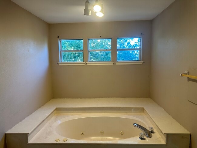 Foto del edificio - 3712 W Hartford St