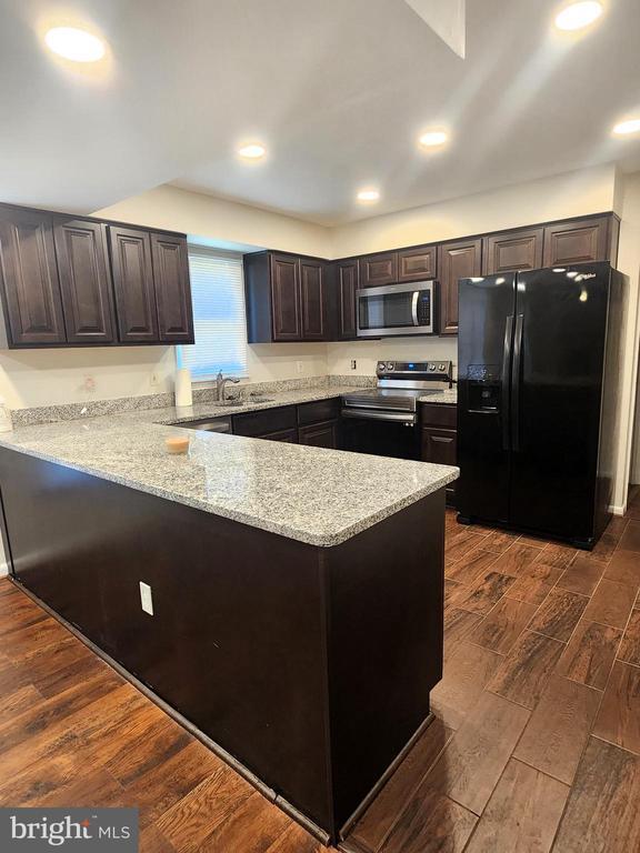 Foto del edificio - 6107 Willow Way